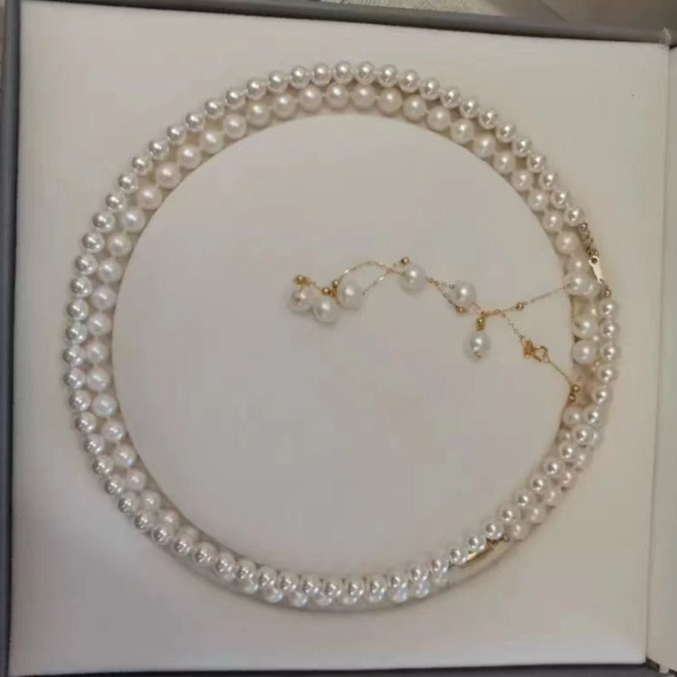 Minimalist Pearl Necklace