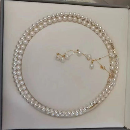 Minimalist Pearl Necklace
